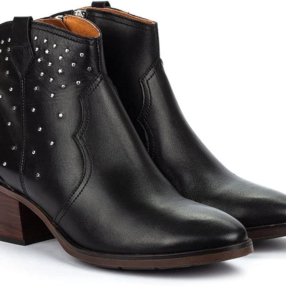 PIKOLINOS Black Leather Ankle Boots with Studs